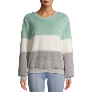 Fue fuzzy sweater pullover